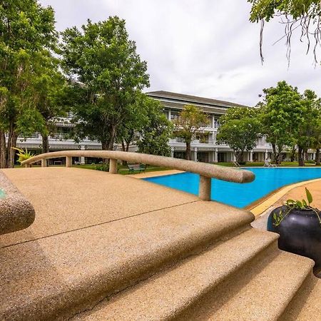 4 Bedroom Townhouse In Great Location! HHQ Exteriér fotografie