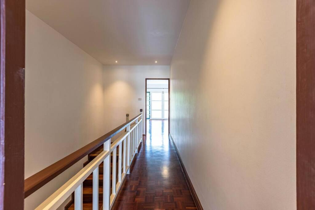 4 Bedroom Townhouse In Great Location! HHQ Exteriér fotografie