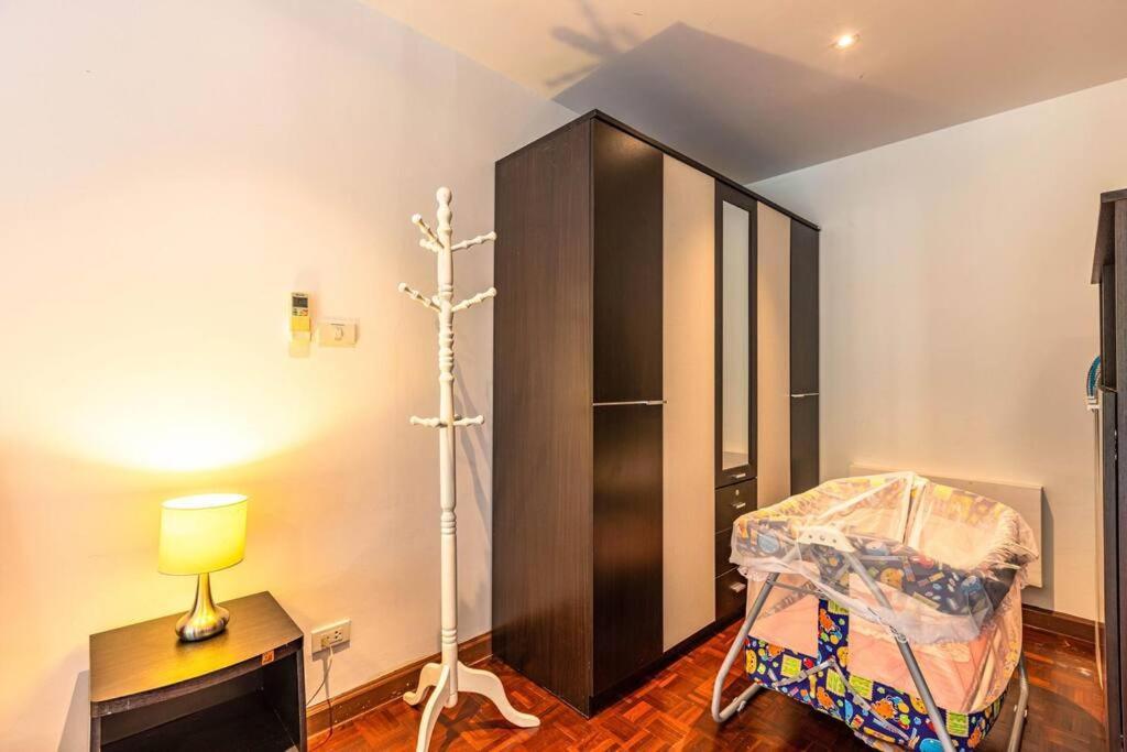 4 Bedroom Townhouse In Great Location! HHQ Exteriér fotografie