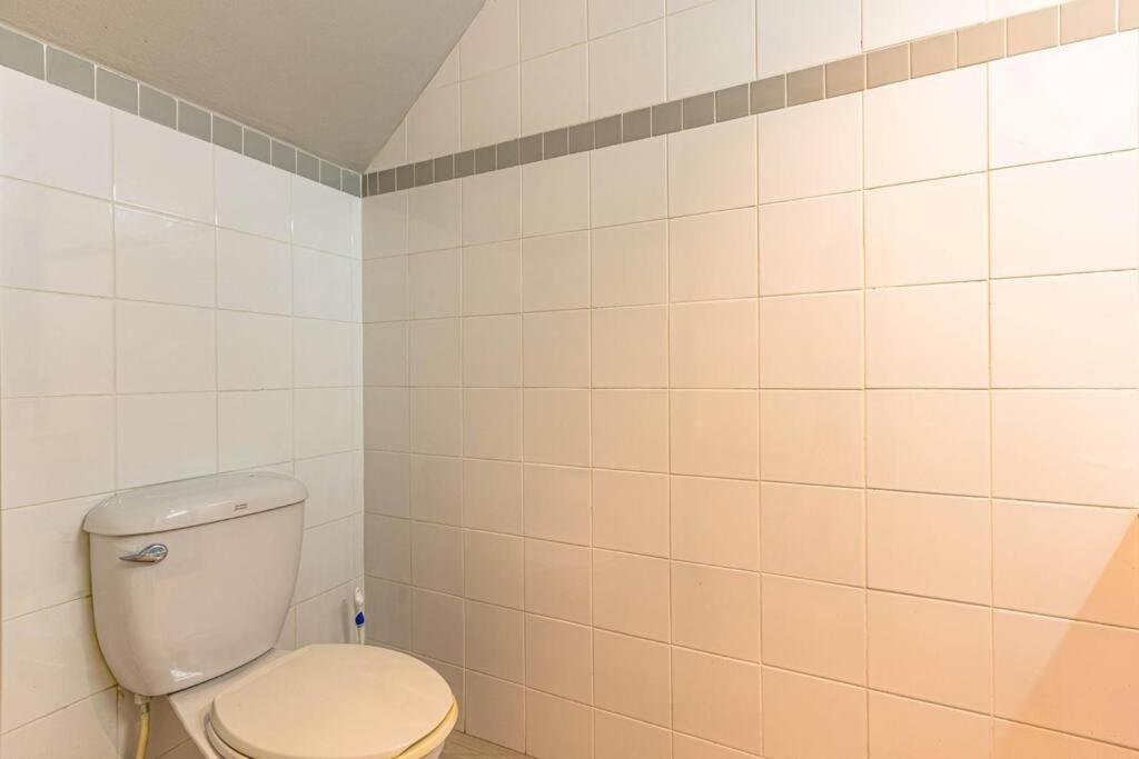 4 Bedroom Townhouse In Great Location! HHQ Exteriér fotografie
