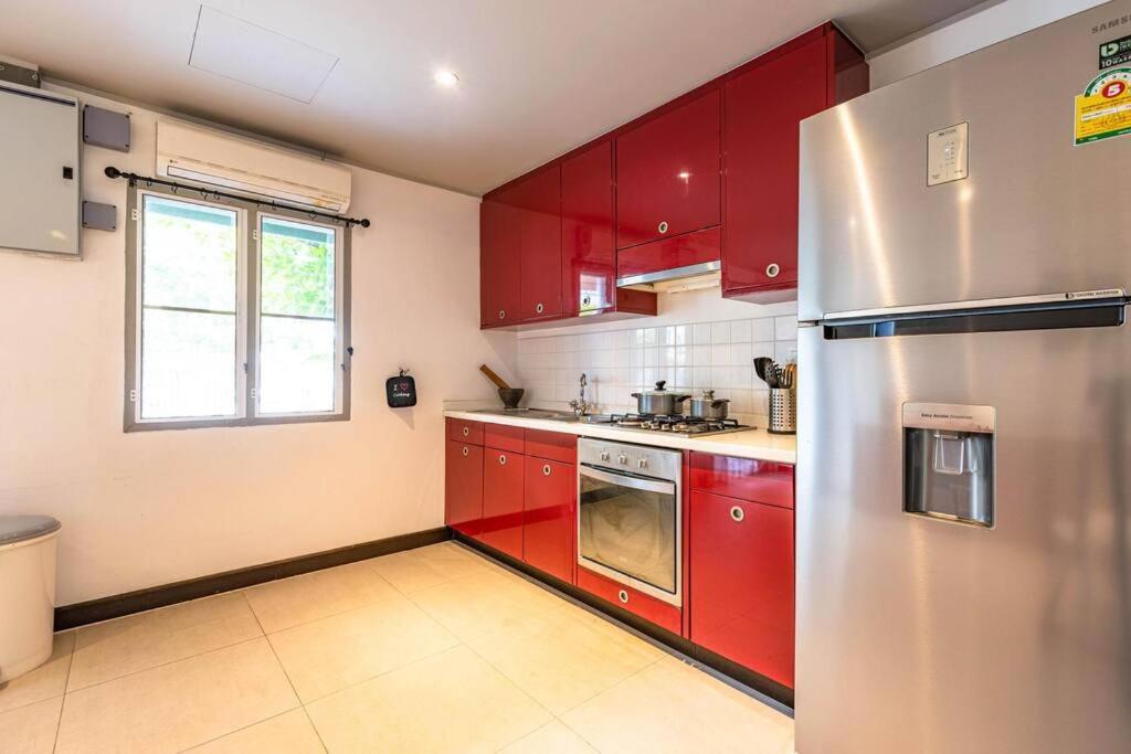 4 Bedroom Townhouse In Great Location! HHQ Exteriér fotografie